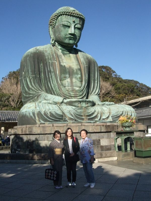 Kanagawa Private Tour - The last photo of us all in front of Great Buddha