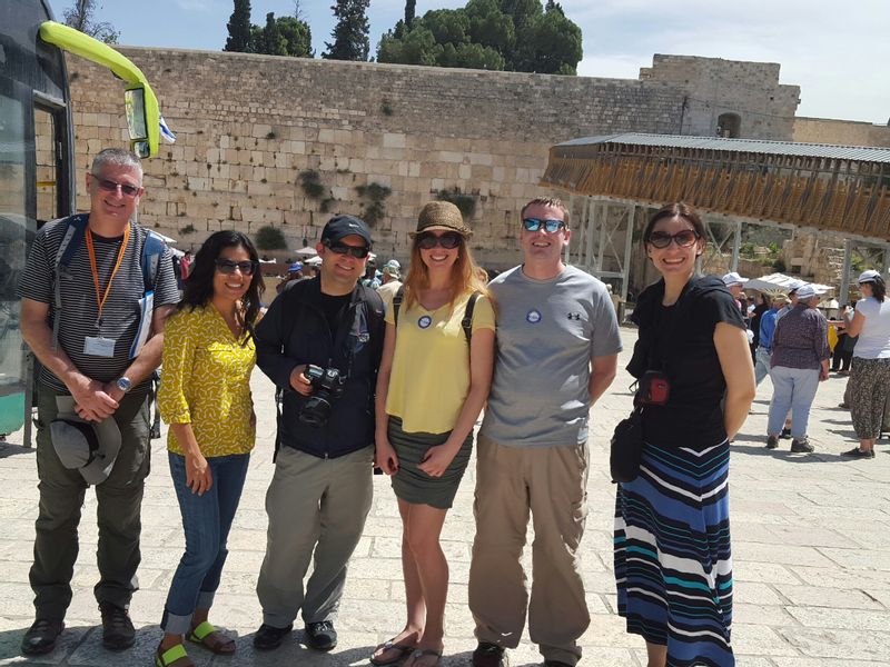 Haifa Private Tour - Visiting the Western wall