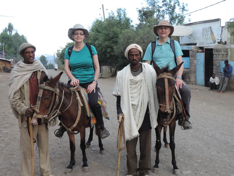 Addis Ababa Private Tour - Mule trekking to Asheton Mariam monastery /Lalibela 