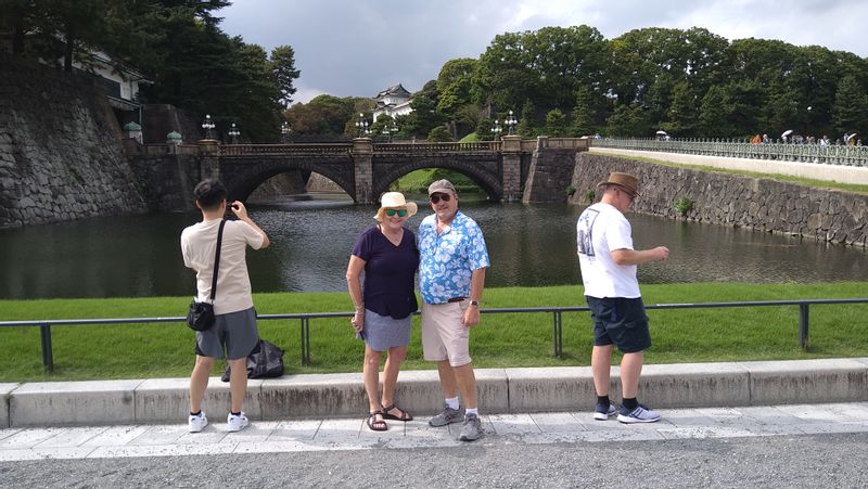 Chiba Private Tour - Imperial Palace