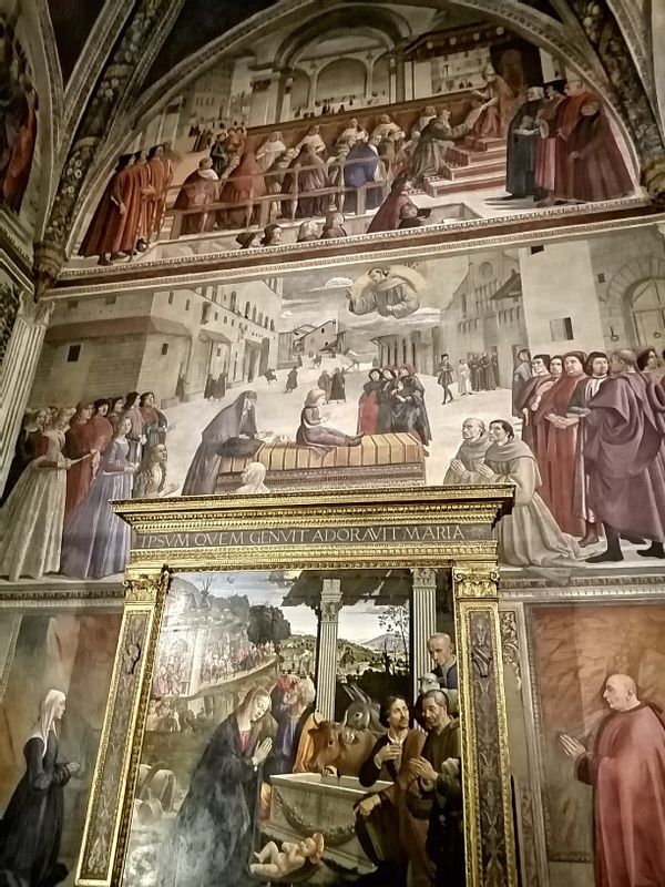 Florence Private Tour - Sassetti Chapel, Santa Trinita, Florence, Italy