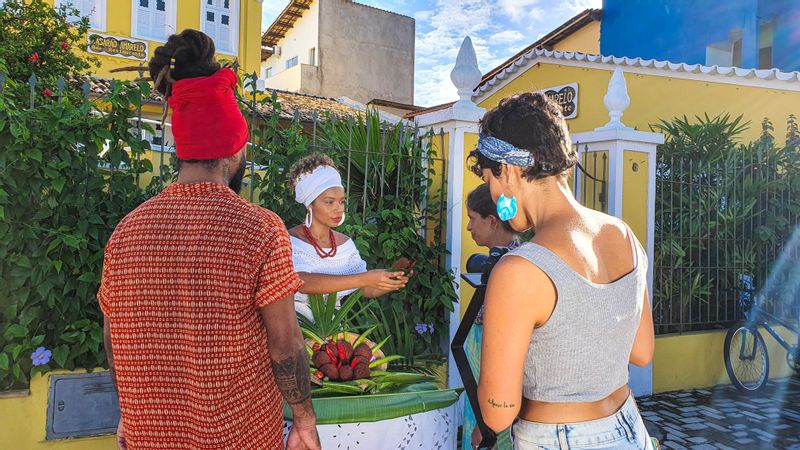 Rio de Janeiro Private Tour - Lady from Bahia selling acarajé, Baiana do acarajé, Itacaré, Bahia