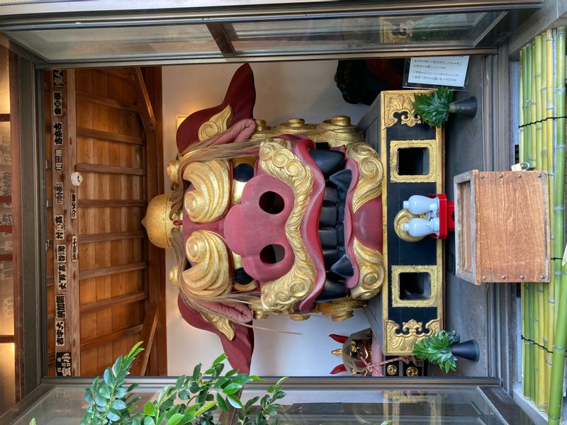 Chiba Private Tour - Lion head at Namiyoke shrine