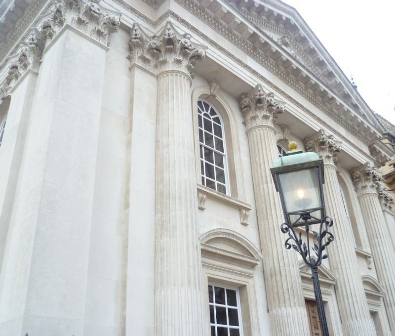 Cambridge Private Tour - The Senate House where the students have their graduation ceremony