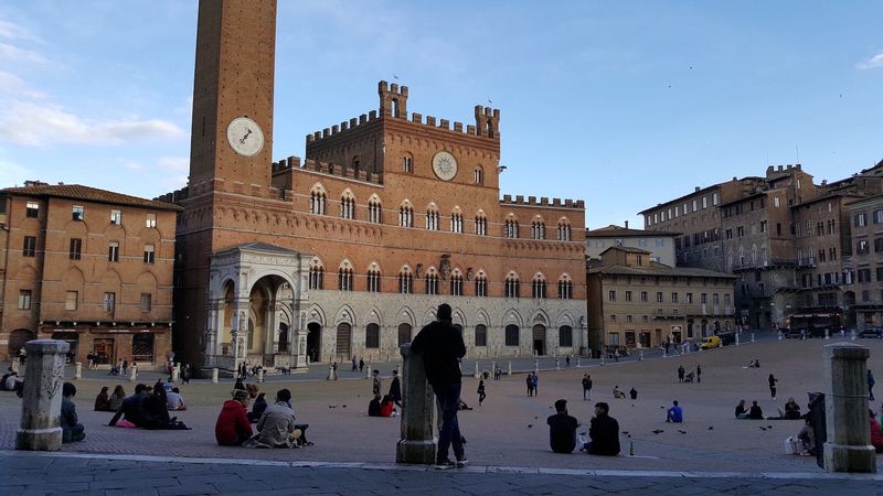 Florence Private Tour - Siena: Piazza il Campo