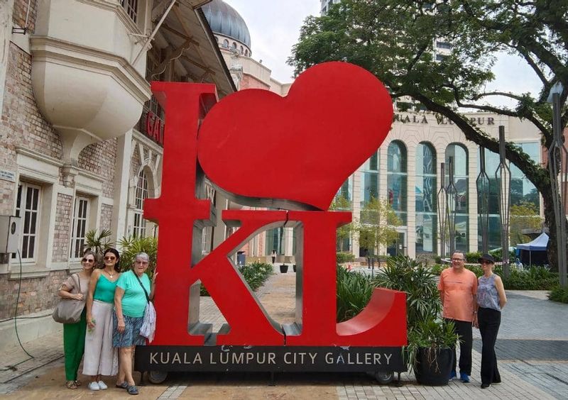 Kuala Lumpur Private Tour - I love Kuala Lumpur @ Indipendence Square