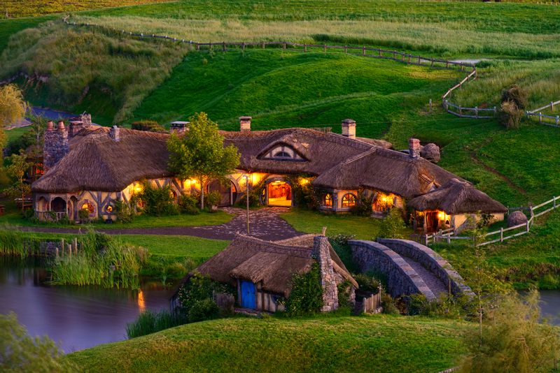 Bay of Plenty Private Tour - Hobbiton: Green Dragon Inn