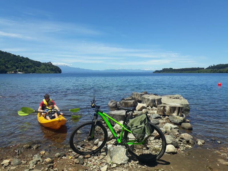 Los Lagos Private Tour - lake Llanquihue