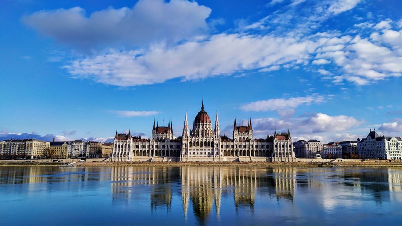 Budapest Private Tour - Hungarian Parliament