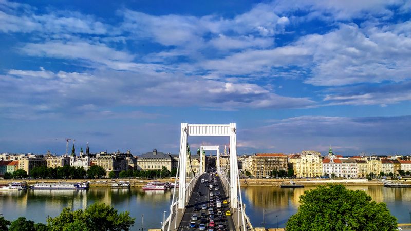 Budapest Private Tour - Elizabeth Bridge, Budapest