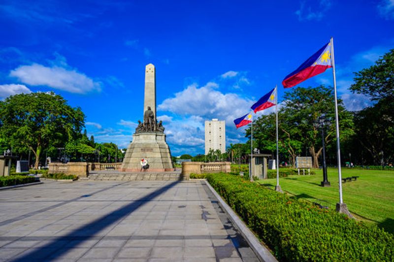 Quezon City Private Tour - The Rizal Park also known as Luneta one of the historical park in the city of Manila where some of the national hero of our country executed like the three priests also known as the GOMBURZA and Dr. Jose Rizal