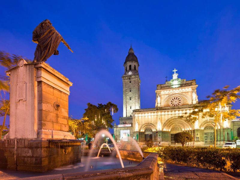 Quezon City Private Tour - The Plaza Roma and the Manila Cathedral by night