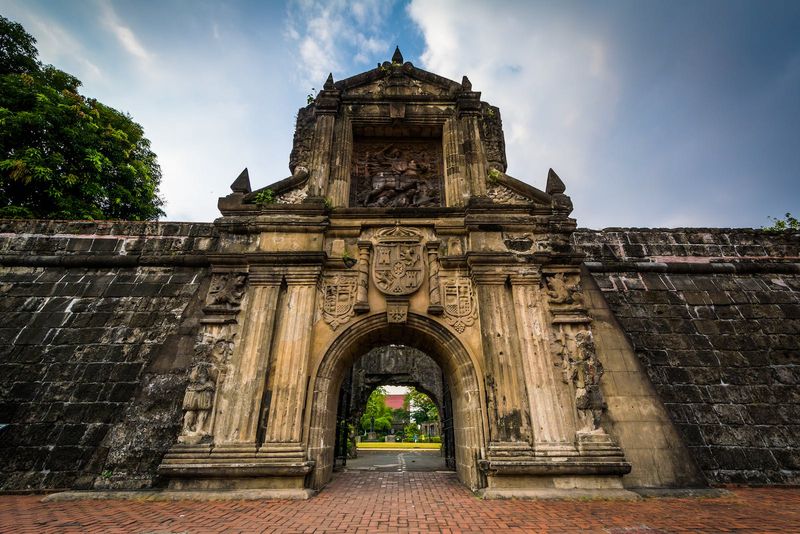 Quezon City Private Tour - The Fort Santiago gate