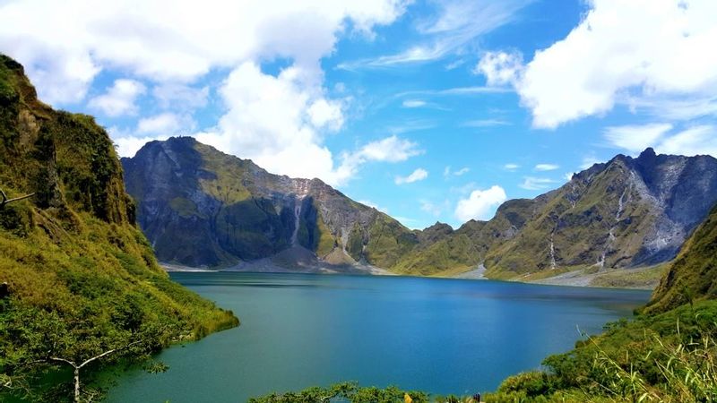 Quezon City Private Tour - The view of the crater of Pintubo