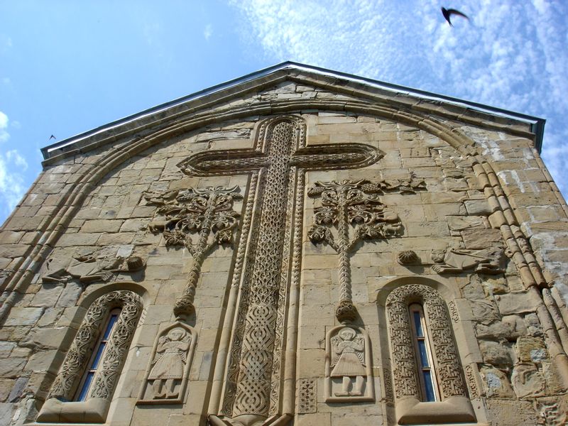 Tbilisi Private Tour - Ornaments at Ananuri complex