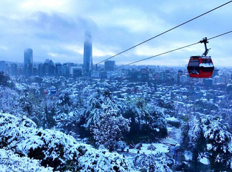 Region Metropolitana Private Tour - Santiago of Chile in the winter.