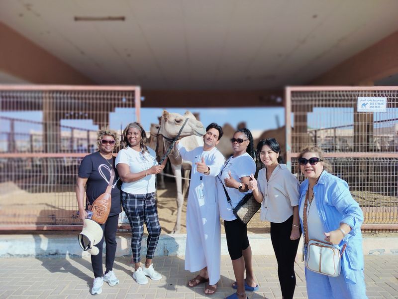 Dubai Private Tour - Camel Market AL Ain