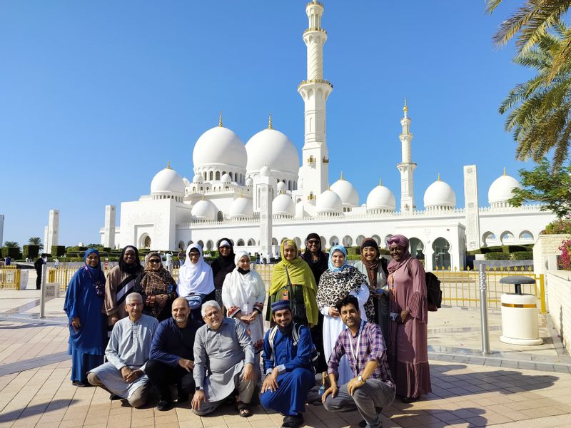 Dubai Private Tour - Sheikh Zayed Grand Mosque