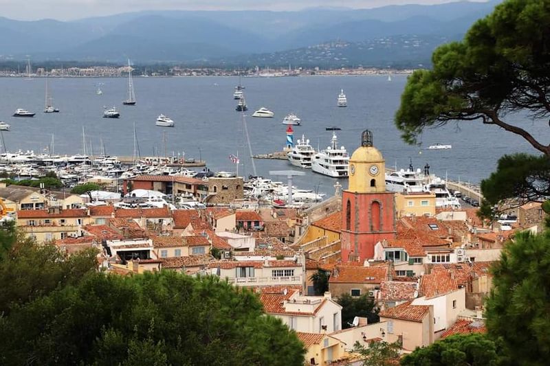 Aix en Provence Private Tour - St Tropez