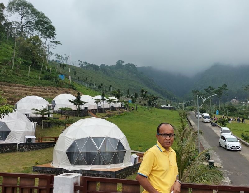 Jakarta Private Tour - Malang Hill