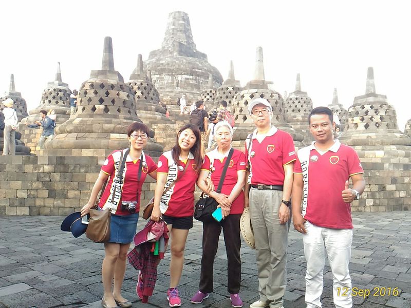 Yogyakarta Private Tour - Borobudur temple after sunrise