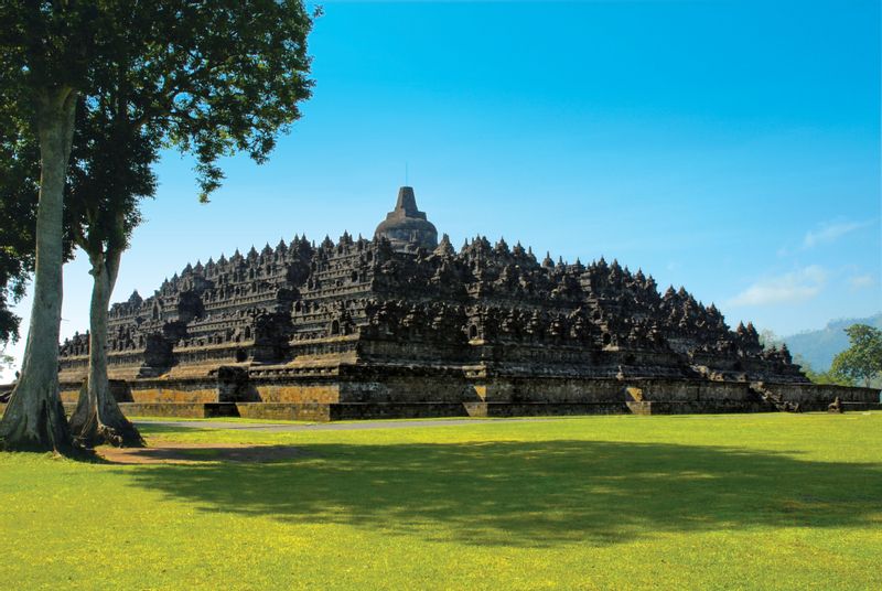 Yogyakarta Private Tour - Borobudur temple