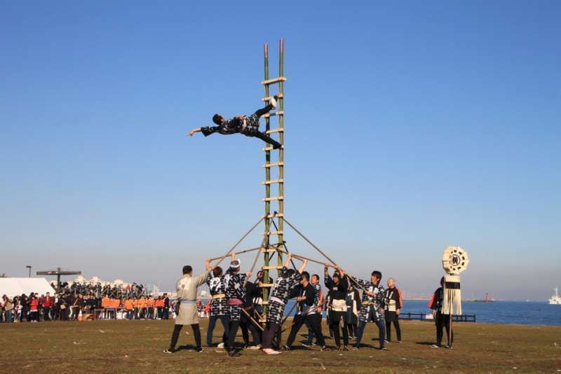 Kanagawa Private Tour - New year's fire review at Umikaze Koen (Park), Yokosuka, Kanagawa