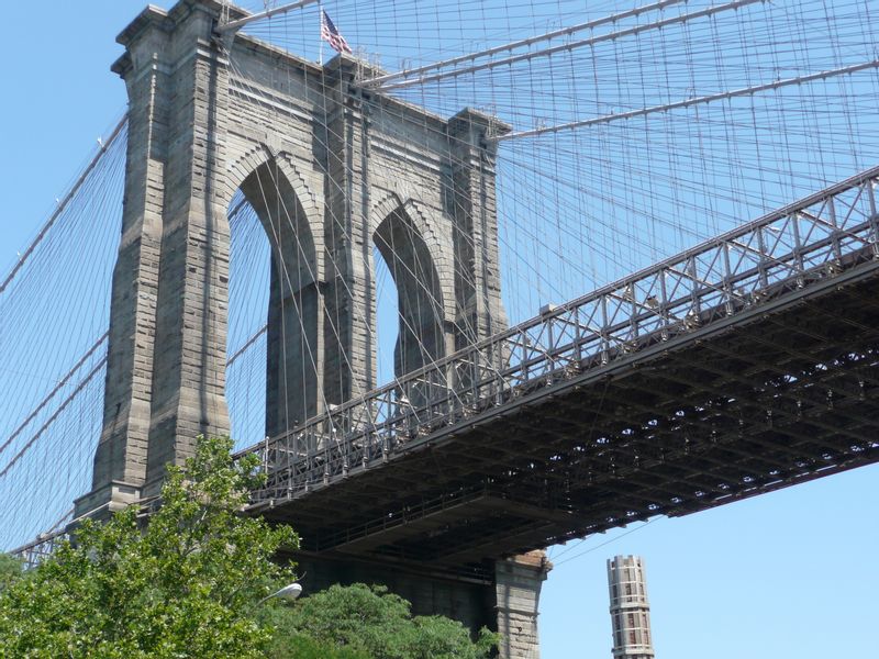 New York Private Tour - The Brooklyn Bridge--140 years and counting