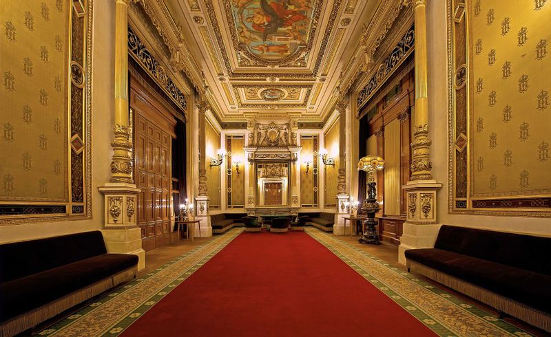 Vienna Private Tour - Vienna State Opera House 