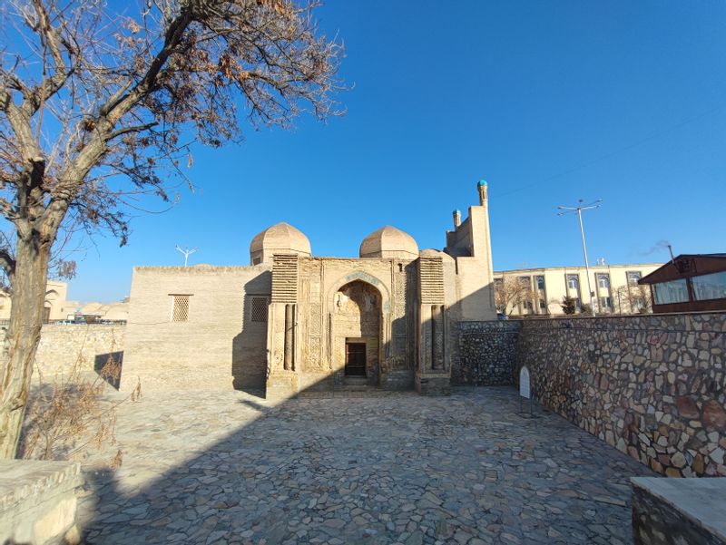 Bukhara Private Tour - 12 c mosque Magoki Attori 