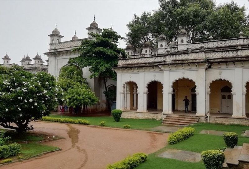 Hyderabad Private Tour - Chowmoholla palace