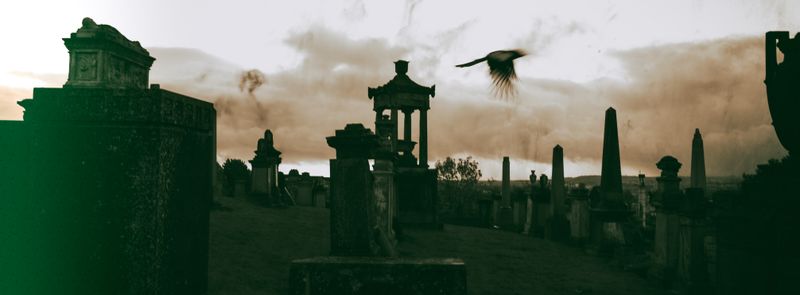 Edinburgh Private Tour - The Necropolis, Glasgow