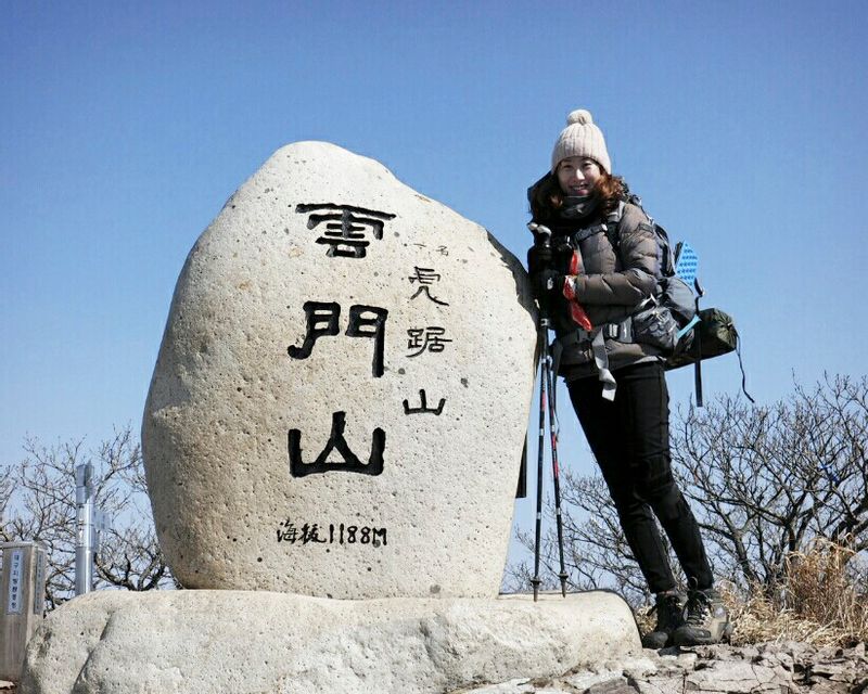 Seoul Private Tour - Love to hike in Korea