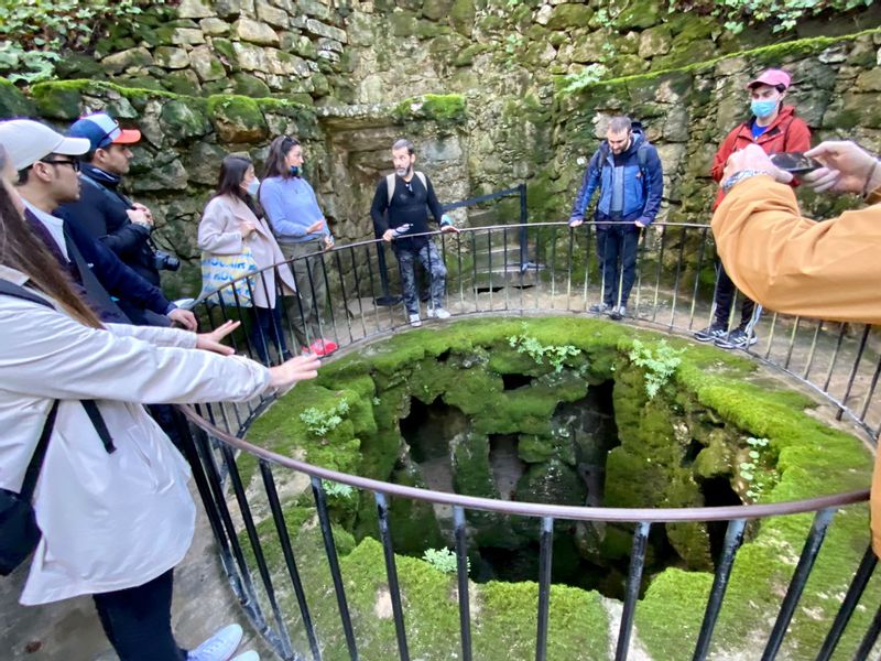 Sintra Private Tour - Explaning The Symbology Of The Iniciatic Well