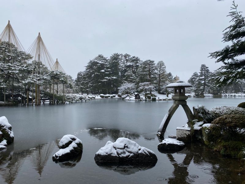 Ishikawa Private Tour - 冬天的兼六園