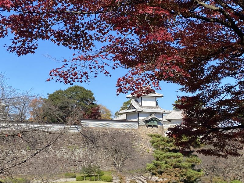 Ishikawa Private Tour - 秋天的金澤城