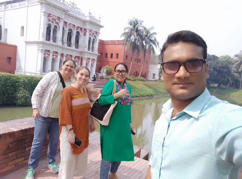 Dhaka Private Tour - Dhaka Old city in Sonargaon 