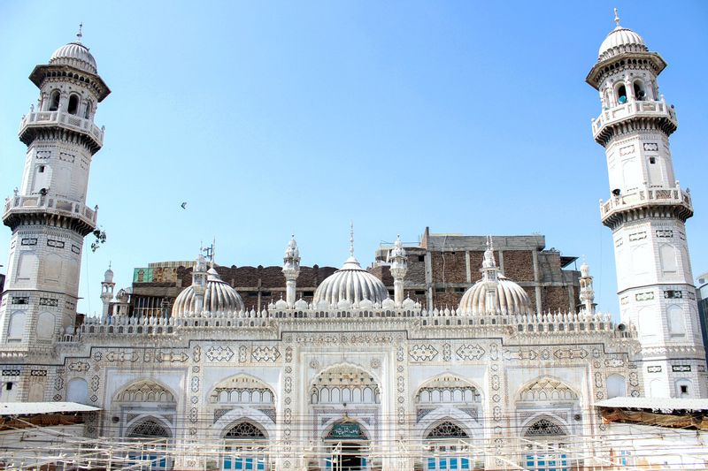 North-West Frontier Private Tour - Mahabat khan mosque 