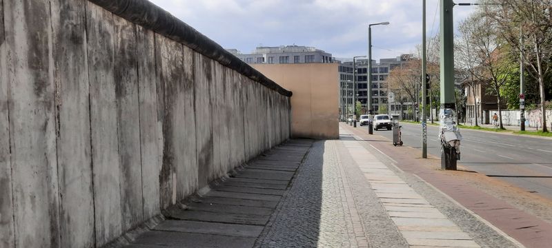 Berlin Private Tour - Mauer / wall Bernauer Straße 