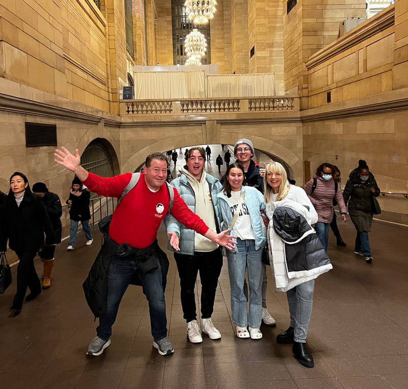 New York Private Tour - Guests in Grand Central.