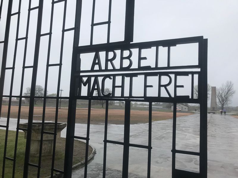 Berlin Private Tour - Never forget - Sachsenhausen Concentration Camp tour