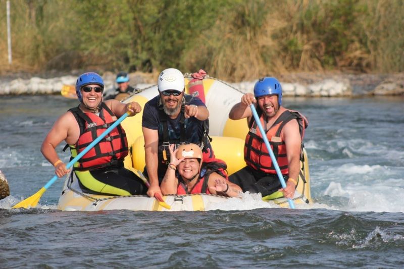 Mendoza Private Tour - Rafting experience