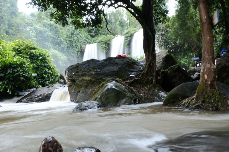 Siem Reap Private Tour - Kulen Waterfall 