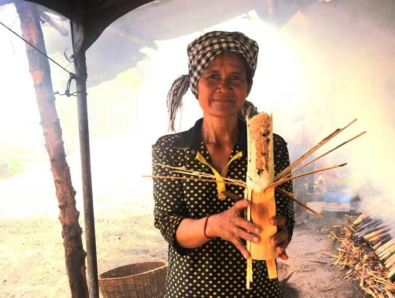 Siem Reap Private Tour - Cambodian Bamboo Stiky Rice.