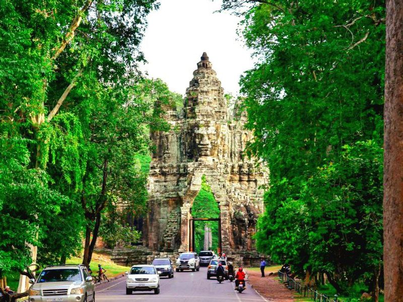 Siem Reap Private Tour - Angkor Thom capital City