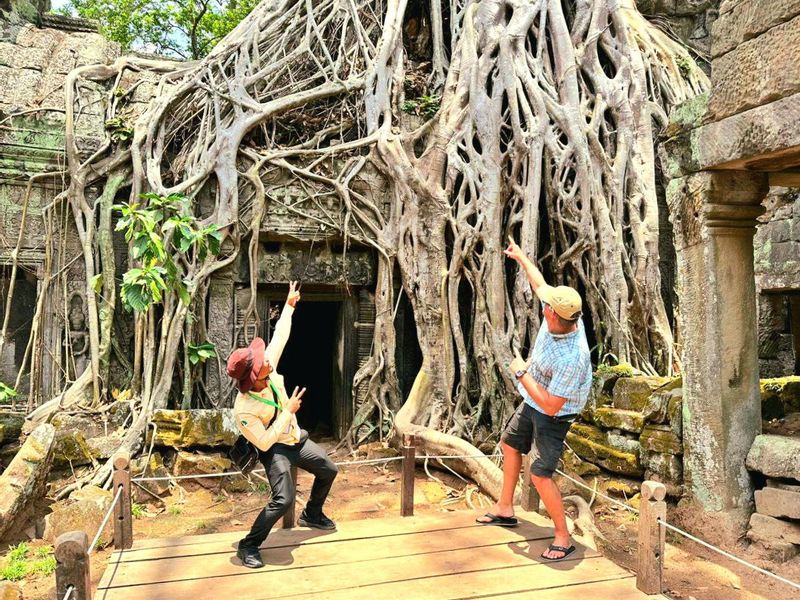 Siem Reap Private Tour - Taprom Temple 