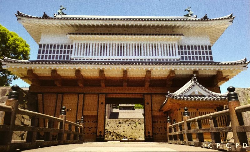 Kagoshima Private Tour - Tsurumaru Castle Goromon gate.