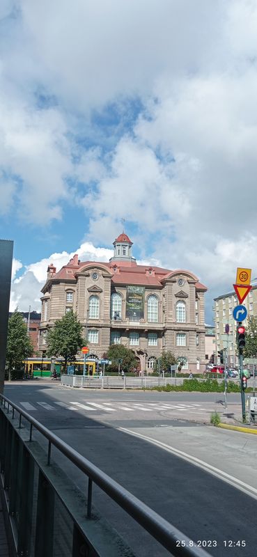 Helsinki Private Tour - Natural History Museum 