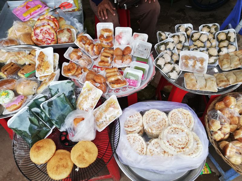 Siem Reap Private Tour - street food