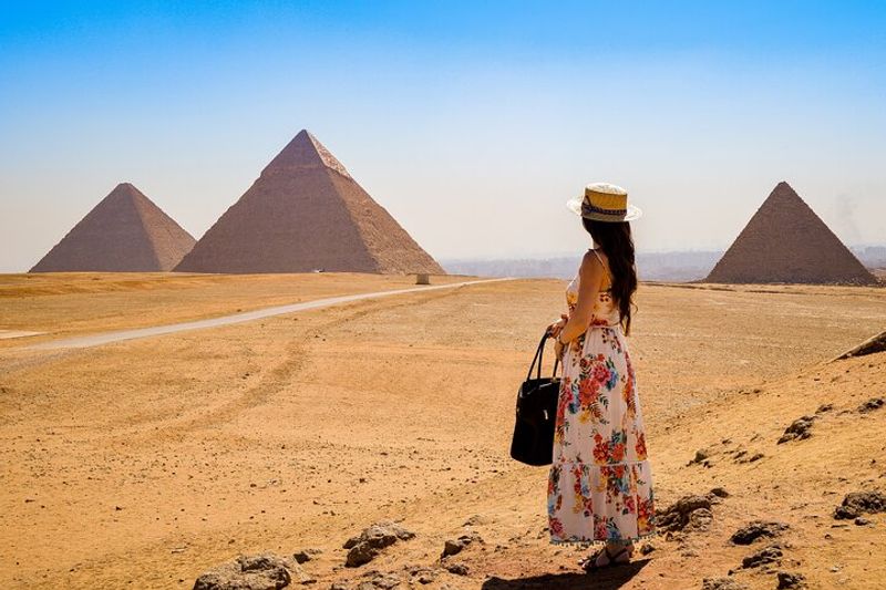 Cairo Private Tour - You will find our clients everywhere Cairo, Giza, Luxor, Aswan, Fayoum, the white desert, the black desert, Siwa, all over Egypt